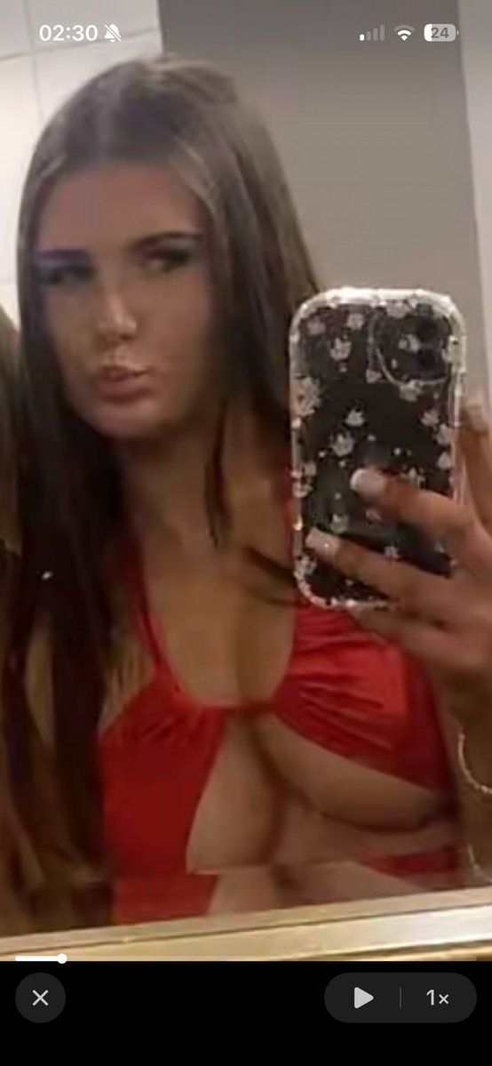 JohnAsmddch's tweet photo. Big tit bop https://t.co/v7a3qXNxGf