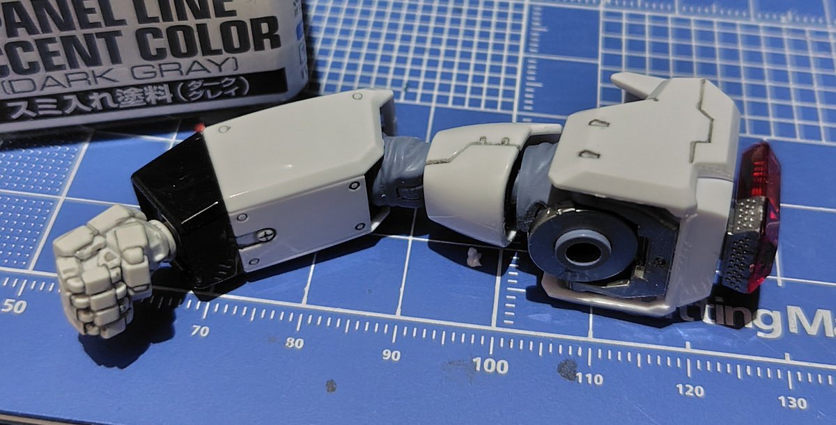 kougo_m's tweet photo. 右腕(/・ω・)/ かかりますなぁ…
#パトレイバー
#PATLABOR_EZY
#INGRAM_PLUS
#AV98Plus https://t.co/dFr5M8p7AC