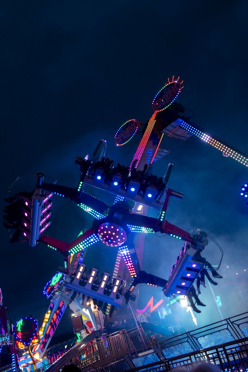 nottm_events's tweet photo. #GooseFair is now open at the Forest! 🪿

There will be a SEND session on Sun 27 Sep (12pm-1pm) with reduced music, sound &amp; lighting 🎡

⚠️ Due to industrial action there is no tram service this weekend (Sat &amp; Sun), see alternative travel options here ➡️ https://t.co/4dePOrkQgh https://t.co/pKwt2pSplw
