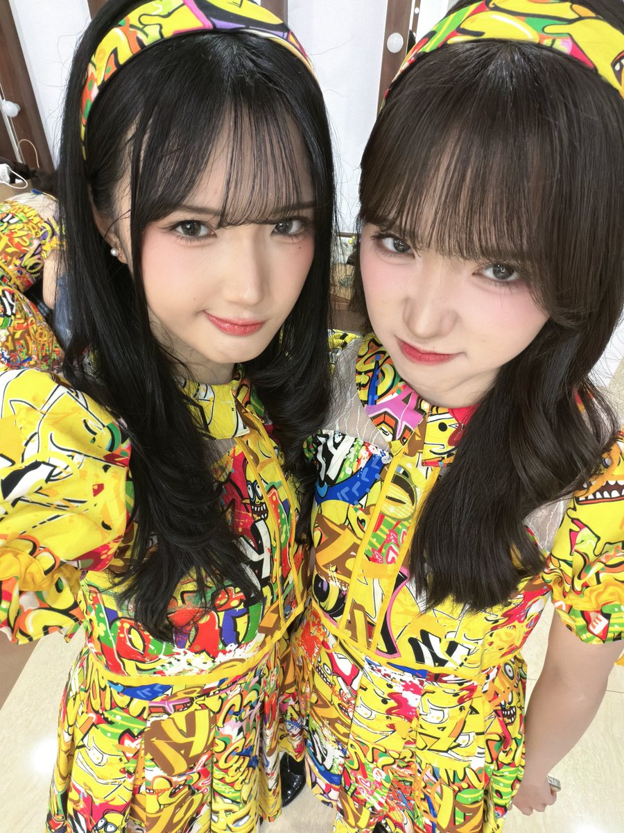 Delynn_JKT48's tweet photo. THANKYOUU SO MUCH ITA 2026!!! 🥰🫶🏻kuning kuningg gemas 🤏🏻🤏🏻 https://t.co/twyMtwqckL