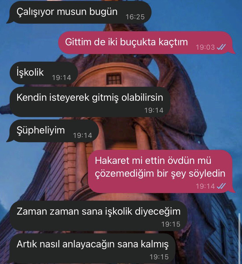 sevblt's tweet photo. İşkolik değilim ya sadece işimi çok seviyorum https://t.co/lerQivQtJY