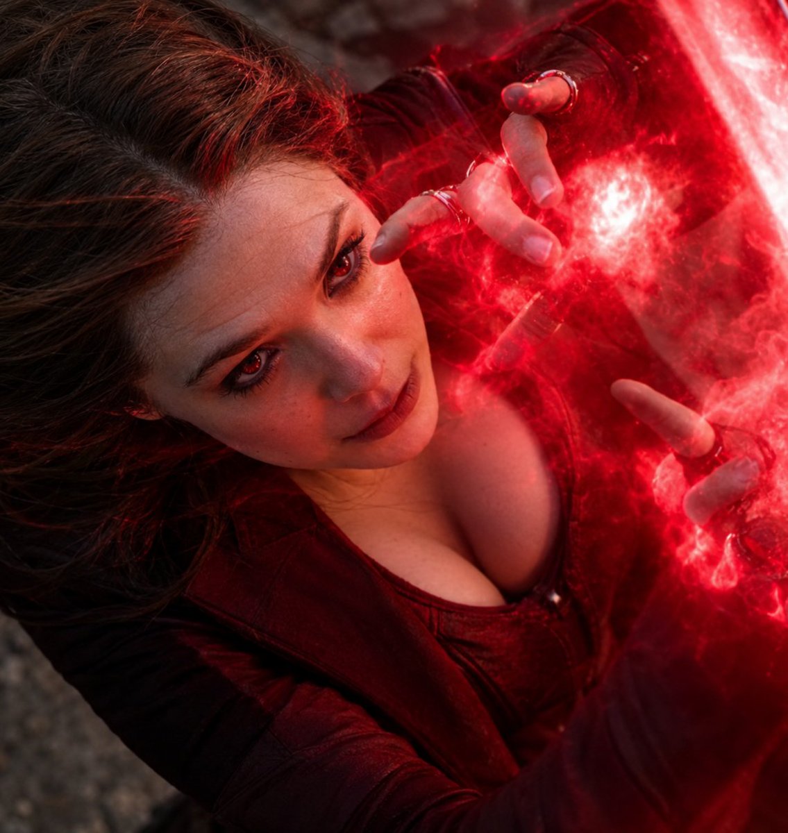 Kissik_0's tweet photo. Elizabeth Olsen in Avengers: Endgame. https://t.co/AUzB2dbIlL
