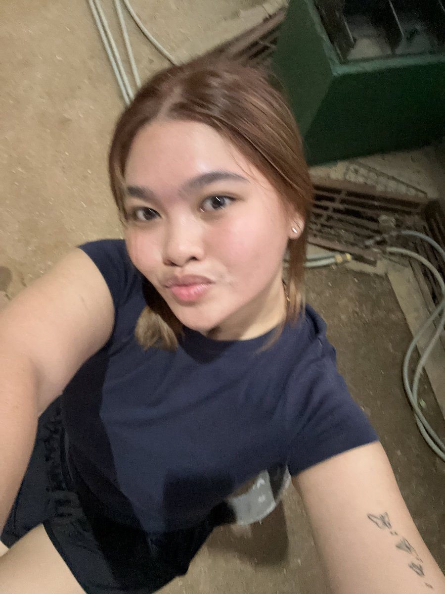 keannaxdenise's tweet photo. after being sick for 5 days, finally!!! 🎾 https://t.co/uSosop3EO9