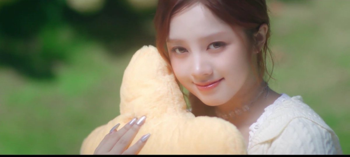khimerzELF's tweet photo. For reference 🌕⭐

#ELISIA #엘리시아 https://t.co/QMVNySnqZP