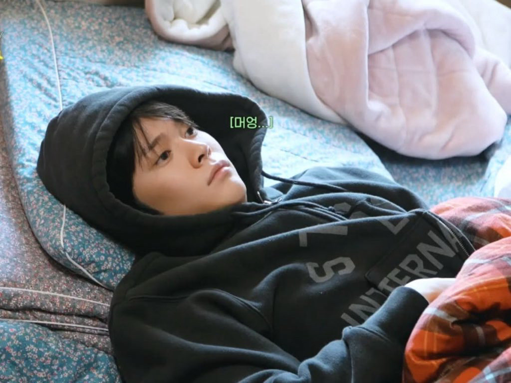 c9_une's tweet photo. 앞날이 캄캄하다 https://t.co/WAVciNiVqV