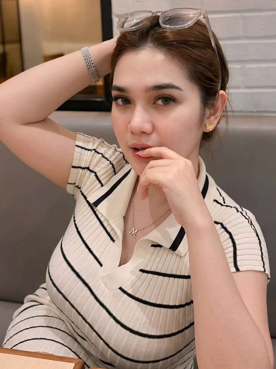 moncaptriii's tweet photo. malming gini enak ngapain?🤤 https://t.co/tjyKgh1B9x