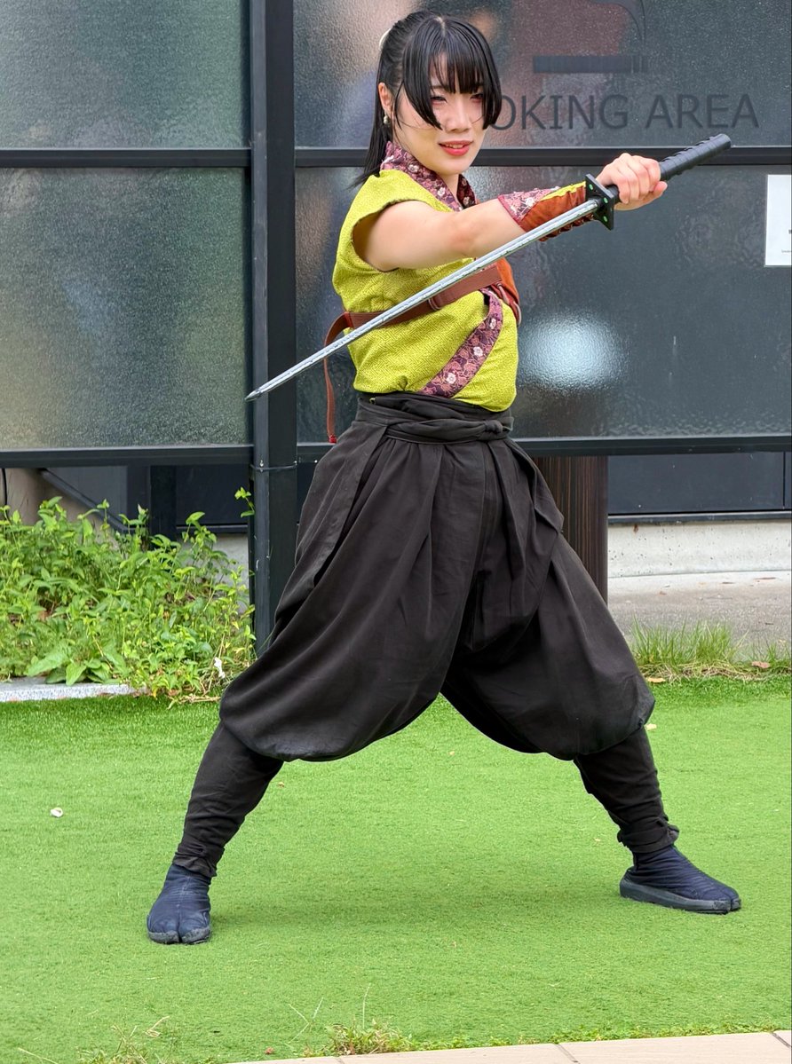 redarmy_0505's tweet photo. 可愛い皐様✨
ちゃんと殿様のご紹介もされてます😊 https://t.co/9Fs3o6FH6f