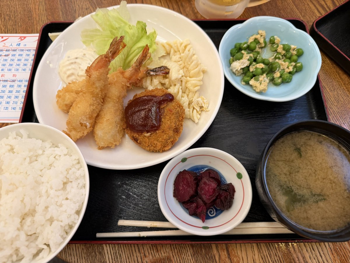 altrstcs's tweet photo. 旧友と京都で昼飲み🍺（京極スタンド@sutando4156） https://t.co/SrUoHcTEXc
