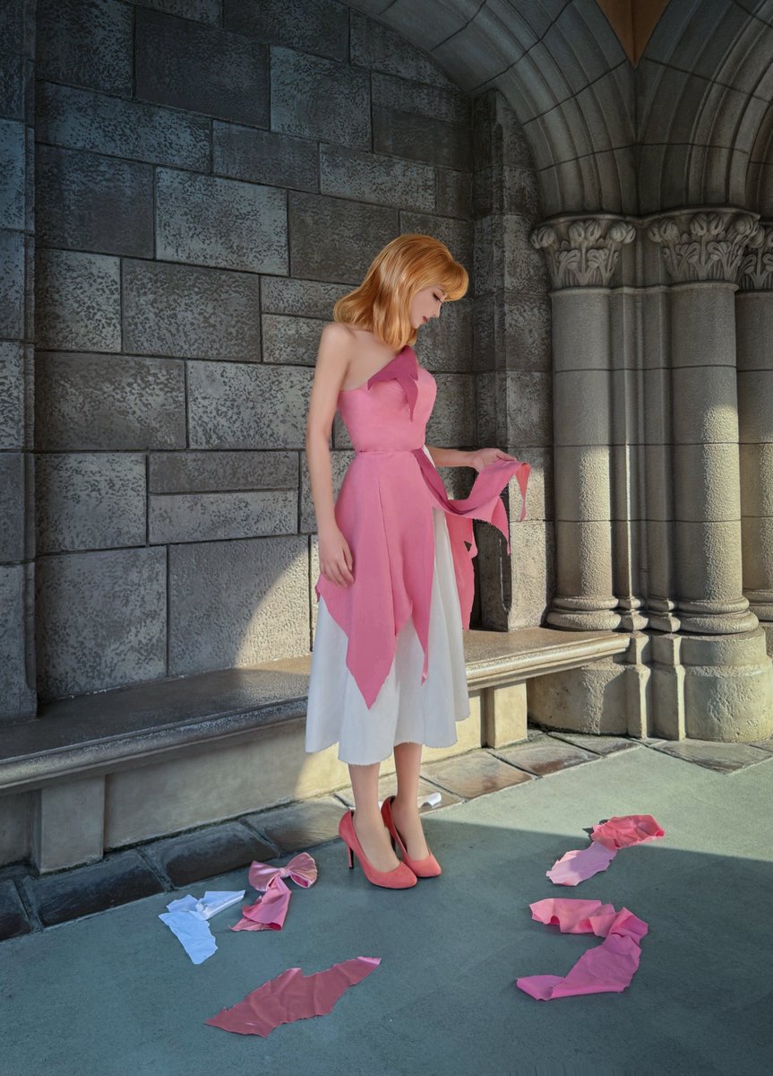 DJwakachan's tweet photo. Cinderella

　　　　信じられない、もうなにも… 

#Dハロ仮装2026 https://t.co/Q5kFipO6mQ