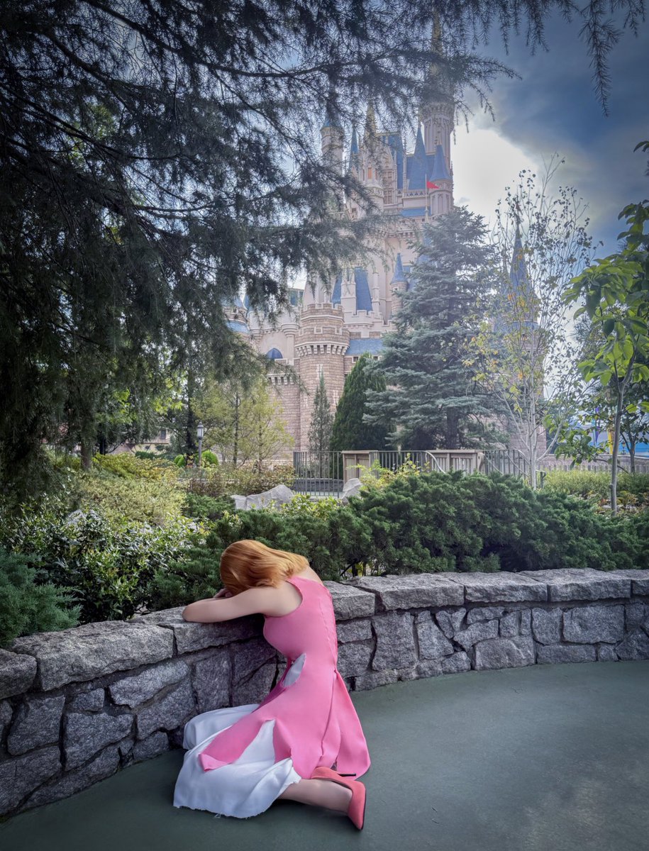 DJwakachan's tweet photo. Cinderella

　　　　信じられない、もうなにも… 

#Dハロ仮装2026 https://t.co/Q5kFipO6mQ