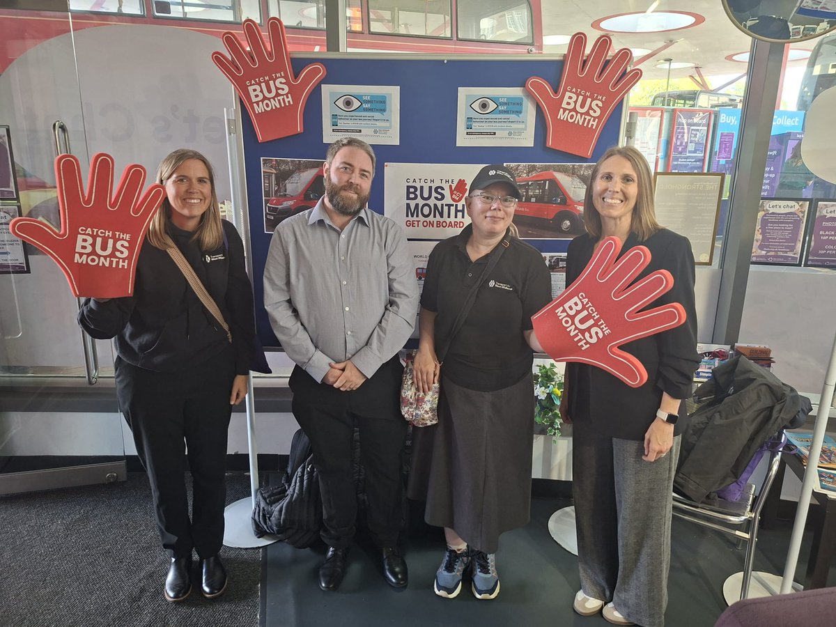BusUsersUK's tweet photo. Amazing day with @TransportForWM at the Walsall Community Transport Hub celebrating #CatchTheBusMonth, cupcakes, and the huge benefits of bus travel #LoveTheBus #GetOnBoard https://t.co/YbEyMUoBRm
