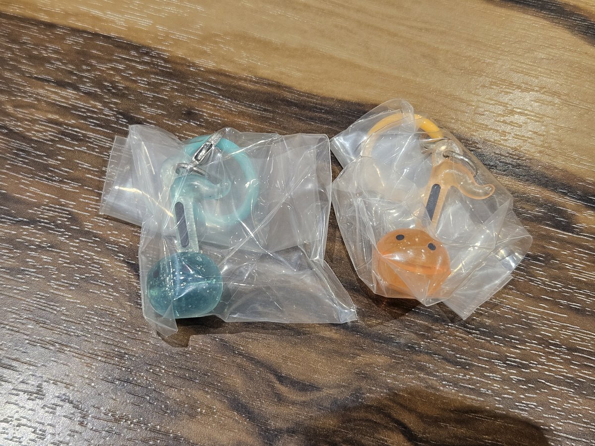 m_XIII_68's tweet photo. 【交換】オタマトーン おたまトーンotamatone めじるしアクセサリー2 

譲:オレンジ・ミント

求:ピンク1・レッド1

郵送でのお取引になります。
お気軽にお声掛けください。 https://t.co/4pAeUCkF7Z