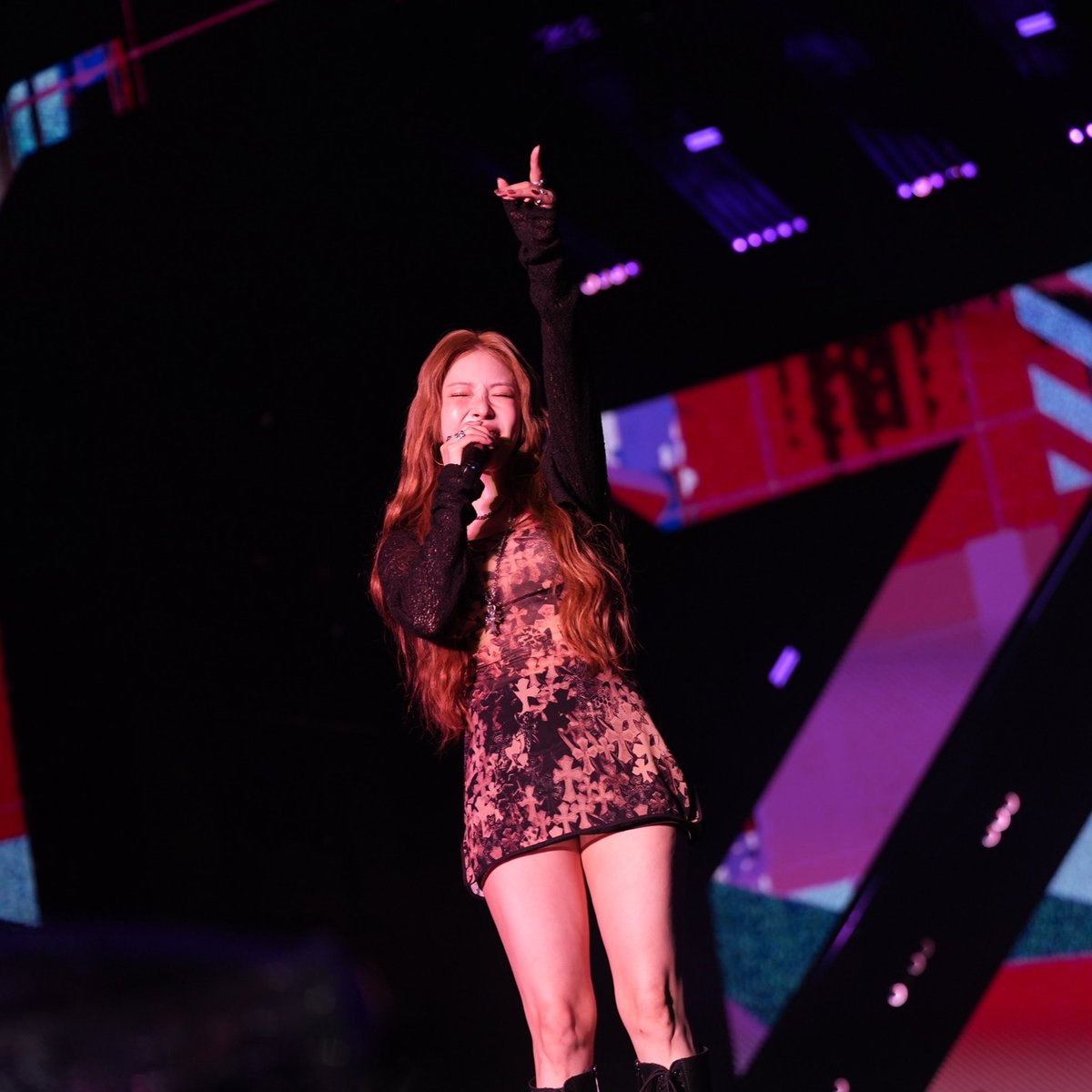 BoArchive1105's tweet photo. [260926] <KRAZY Music Festival> #보아
https://t.co/wllF6OVsiu https://t.co/xeQElUl3V8
