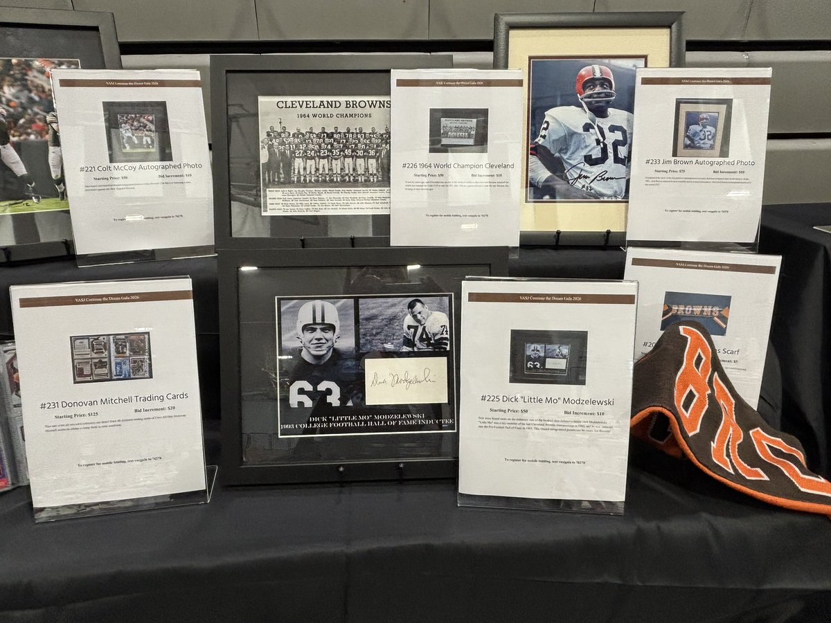 VASJHighSchool's tweet photo. Tonight’s Continue the Dream Gala Silent Auction is open until 9:45pm &amp; we have something for all sports fans! Historical artifacts, apparel &amp; unique items from our Cle sports teams, the Buckeyes &amp; more. Just tap https://t.co/PFzgTu4OHQ to bid on so many great items &amp; raffles https://t.co/8eki5jqpXG