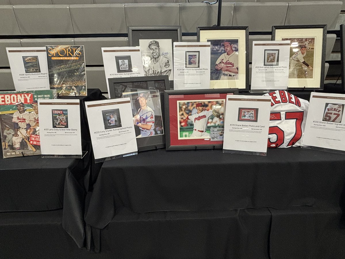 VASJHighSchool's tweet photo. Tonight’s Continue the Dream Gala Silent Auction is open until 9:45pm &amp; we have something for all sports fans! Historical artifacts, apparel &amp; unique items from our Cle sports teams, the Buckeyes &amp; more. Just tap https://t.co/PFzgTu4OHQ to bid on so many great items &amp; raffles https://t.co/8eki5jqpXG