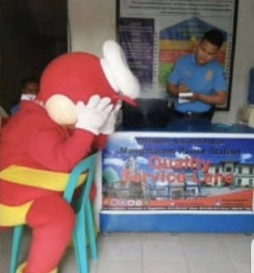 20Renakoala26's tweet photo. Someone should make an art or animation of  Jo with chicken costume x Jollibee core
#ForgottenIsland https://t.co/Xj6ZMmMda3