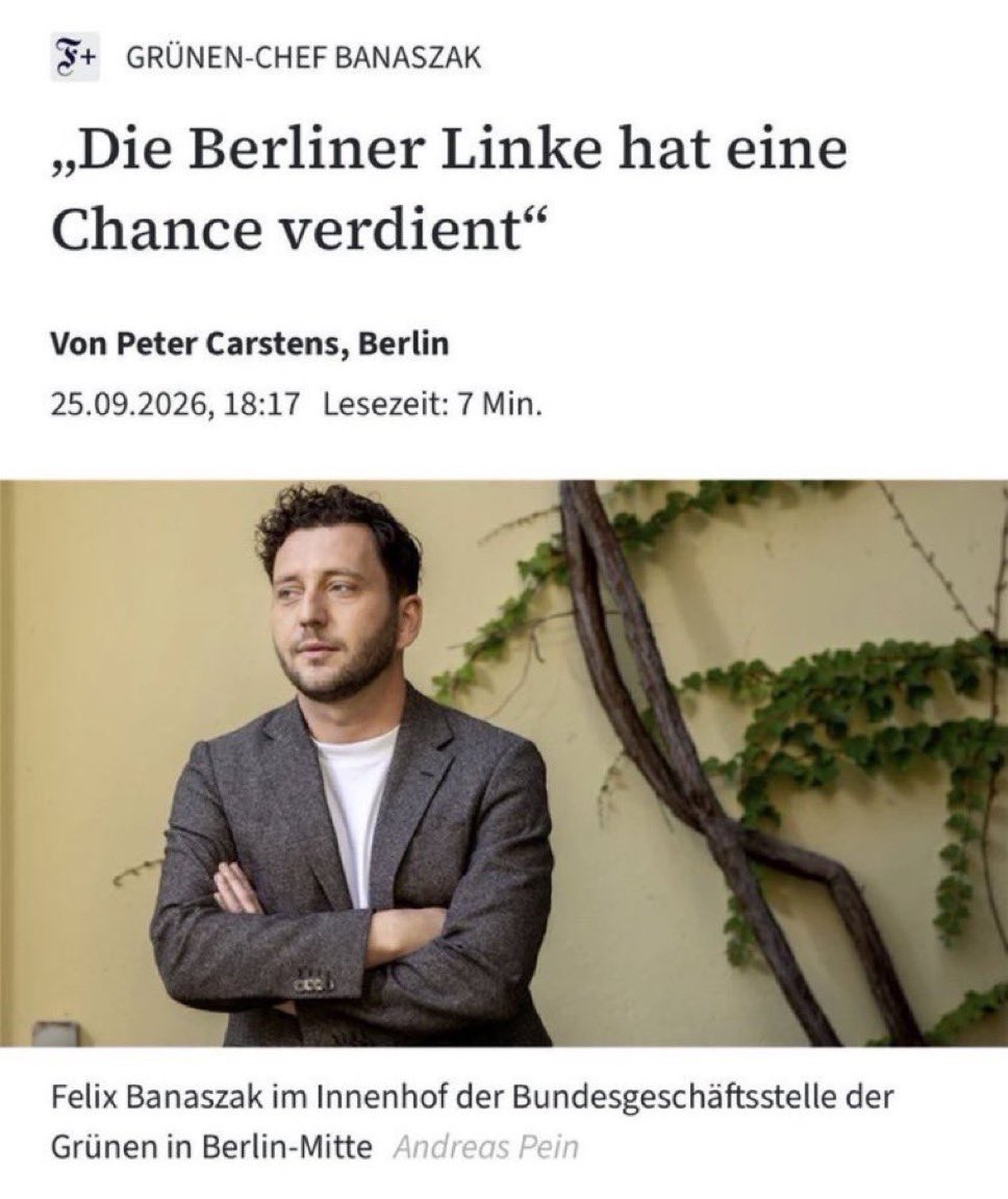 ainyrockstar's tweet photo. Für ihre feuchten sozialistischen Träume werfen die Grünen dann auch gerne mal die jüdische Bevölkerung vor den Bus und machen gemeinsame Sache mit Leuten, die mit Clans und Islamisten paktieren. 

Warum macht man es bei der Union nicht so? Nase zu halten und mit der AfD koalieren, um wichtige Ziele durchzusetzen. 

Aber nein, da lässt man sich dann genau von jenen moralisch erpressen, die uns alle sofort an die antisemitischen Islamo-Sozialisten verkaufen würden.