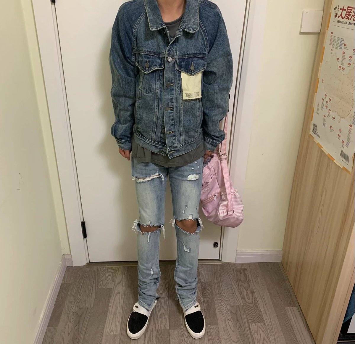 wxzhl6's tweet photo. 我的青春 #fearofgod #fog https://t.co/kYsuEGjexe