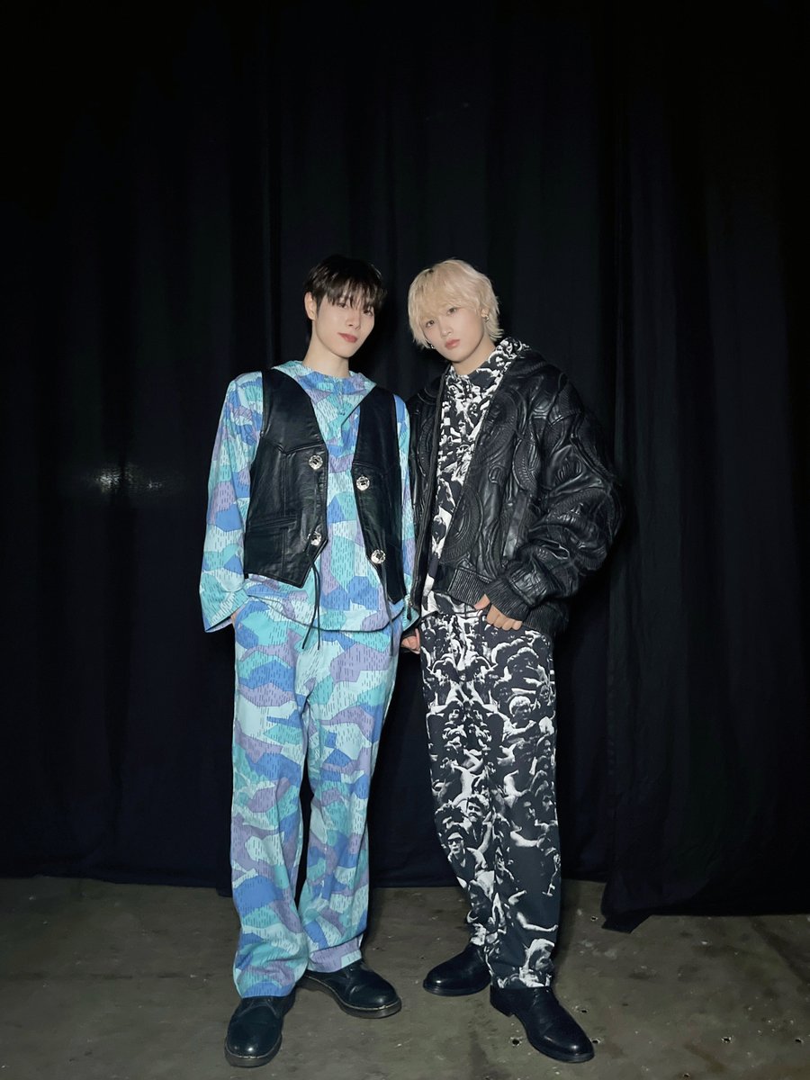 official_DXTEEN's tweet photo. [📸]260926

『Rakuten GirlsAward 2026 AUTUMN/WINTER』

#田中笑太郎 #福田歩汰 が
「GRAPEFRUIT MOON」さんのステージにて
ランウェイを歩かせていただきました🐣🐱
ありがとうございました！

･･━━･･━━･･━━･･━━･･
💜田中笑太郎
https://t.co/R9j3SjoCEu

💛福田歩汰
https://t.co/sMbYs9QlFv

@GirlsAward #ガルアワ2026AW #ガルアワ
#DXTEEN