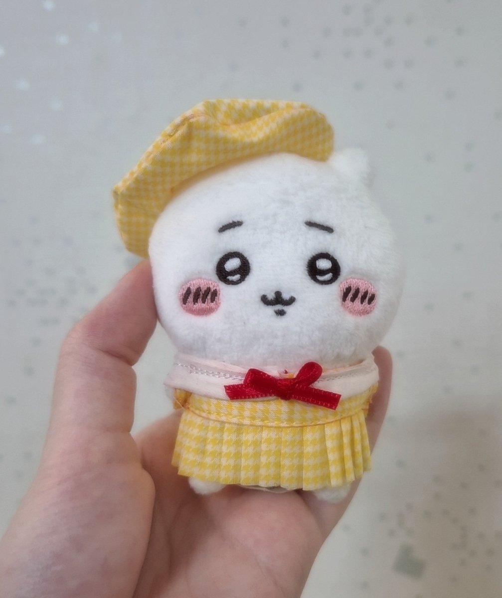 getnomdam_2's tweet photo. 안녕하세요!

앉은 누이에게 입힐 수 있는
유치원복 옷을 제작해서
한 분께 선물 드리고자 합니다💞

인용으로 자유롭게 신청 멘트를 적어주시면 그 중 한 분을 뽑을게요!

주의사항이나 미리 알고계시면 좋은 사항은 타래에 사진으로 첨부할게요! https://t.co/nLYoeIZFd6