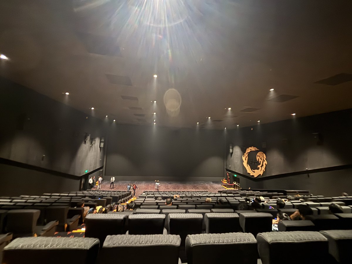 naveen_power_'s tweet photo. Screen 7 π₯
#AAACinemasVizag https://t.co/4BCPykzdS1