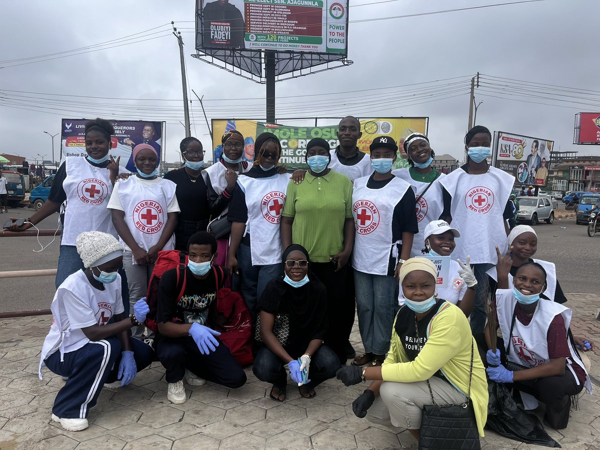 Nakeltony's tweet photo. It’s exactly one week since I joined fellow citizens in Osogbo for an environmental cleanup in commemoration of #WorldCleanupDay.

I took part because I believe keeping our environment clean is a collective responsibility. Government has a responsibility to provide the right systems, enforce environmental regulations, and take every genuine effort seriously. Citizens, too, must play their part by raising awareness, keeping their surroundings clean, and complying with the rules.

The cleanup may have happened a week ago, but the responsibility continues.

Kudos to everyone and every organization that took part. A cleaner Osun requires all of us. 

#CleanOsogbo #GreenOsun