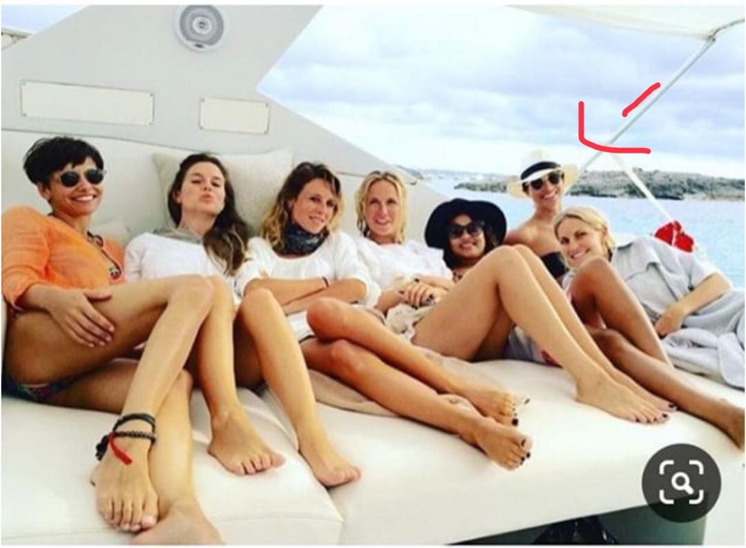 LandlordLinks's tweet photo. A reminder that Meghan Markle was one of the witnesses that David Boies was going to depose regarding Virginia Giuffre's civil lawsuit against then Prince Andrew. Meaning Markle 'knew' Andrew back in 2001 and was a 'witness'.🔥 https://t.co/CHbWve2FlM