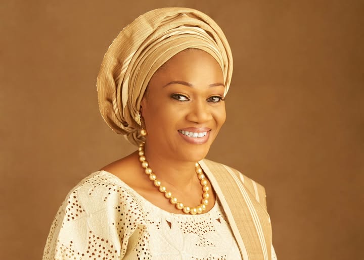 RealMoshudKarim's tweet photo. 🇳🇬 First Lady, Senator Oluremi Tinubu, is scheduled to visit Edo State on October 15, with women’s empowerment, education, healthcare and social welfare expected to take centre stage.

#OluremiTinubu #EdoState #RenewedHopeInitiative #FirstLady #Edo #WomenEmpowerment #Education https://t.co/UlAdOfWH4H