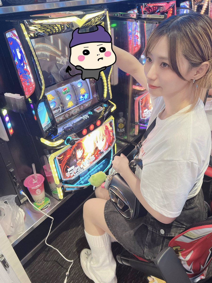 yagicchiyo's tweet photo. 2週間ぶりくらいに
ゆんちゃろのところへ🎮🐾
長崎のお店までごぉぉおう🧑‍🩰🧑‍🩰🧑‍🩰
#ゆんちゃろ
#ゆんちゃーず

朝からモンキー粘ってたら
洞スペでグラスラして青島通した🙈︎
けど1ﾗｳﾝﾄﾞで終了🫪
まあ33k捲れたのでよい😀
+23k🙌 https://t.co/0JEj1mTish