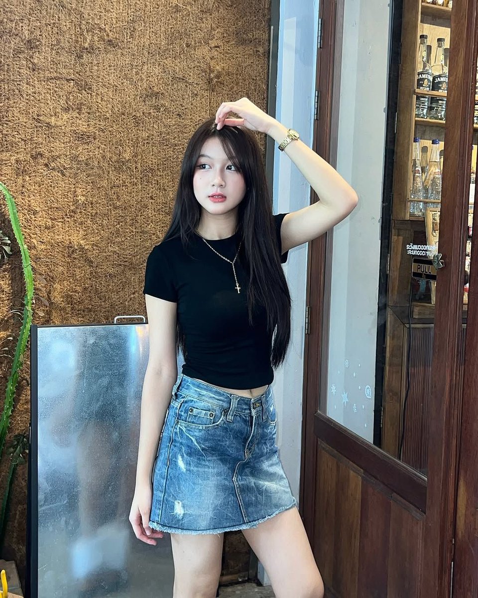 JeffBaoyitn's tweet photo. 🥥"ยกนิ้วให้เรื่องคุมมัน ตกบ่ายหน้ายังเป๊ะ ไม่มีเยิ้มให้เสียความมั่นใจแน่นอน!" 🫧 ครีมกันแดดเนื้อซูเฟล่ ควบคุมความมันยาวนาน ไม่อุดตันผิว

🆔 234smm

#รับงานประจวบ https://t.co/h0LUHtHjsY