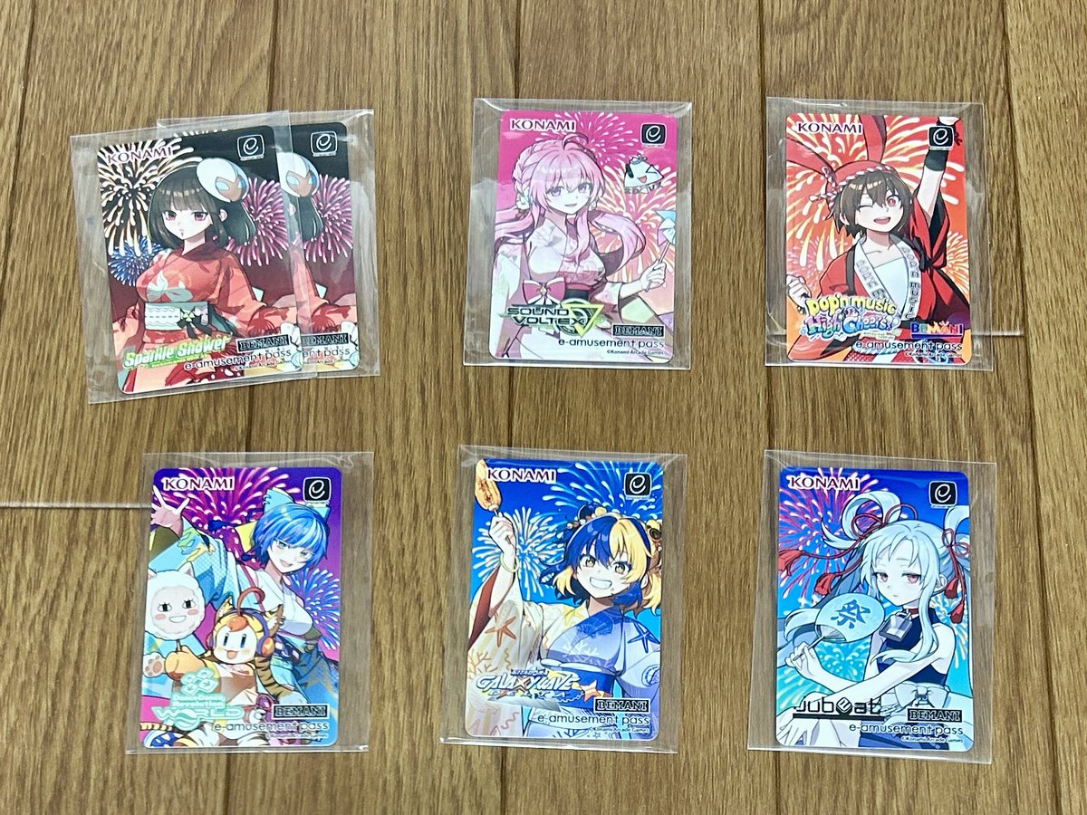 Bananapony92's tweet photo. BEMANI DAISUKIのe-pass全部揃えた〜‼️
jubeatとpop'nはあげちゃうから全部揃ってるのは今のうち👀
あとBEMANI納涼祭のCDも来てた〜💿 https://t.co/Da4ROwi0Ii