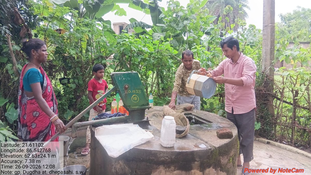 DM_Mayurbhanj's tweet photo. ଉଦଳା ବ୍ଲକର ବିଭିନ୍ନ ବନ୍ୟା ପ୍ରଭାବିତ ଅଞ୍ଚଳରେ ସୁରକ୍ଷିତ ଓ ବିଶୁଦ୍ଧ ପାନୀୟ ଜଳ ଯୋଗାଣ ସୁନିଶ୍ଚିତ କରିବା ପାଇଁ ପ୍ରଶାସନ ଓ ଆର୍‌ଡବ୍ଲ୍ୟୁଏସ୍‌ଏସ୍‌ ବିଭାଗ ପକ୍ଷରୁ ଜଳ ବିଶୋଧନ କାର୍ଯ୍ୟ ଜାରି ରହିଛି । ଜଳ ଉତ୍ସଗୁଡ଼ିକର ବିଶୋଧନ ସହ ଜନସାଧାରଣଙ୍କ ପାଇଁ ସୁରକ୍ଷିତ ପାନୀୟ ଜଳ ଉପଲବ୍ଧତାକୁ ଗୁରୁତ୍ୱ ଦିଆଯାଉଛି ।

#Mayurbhanj #Udala https://t.co/EVzg5OB6qJ