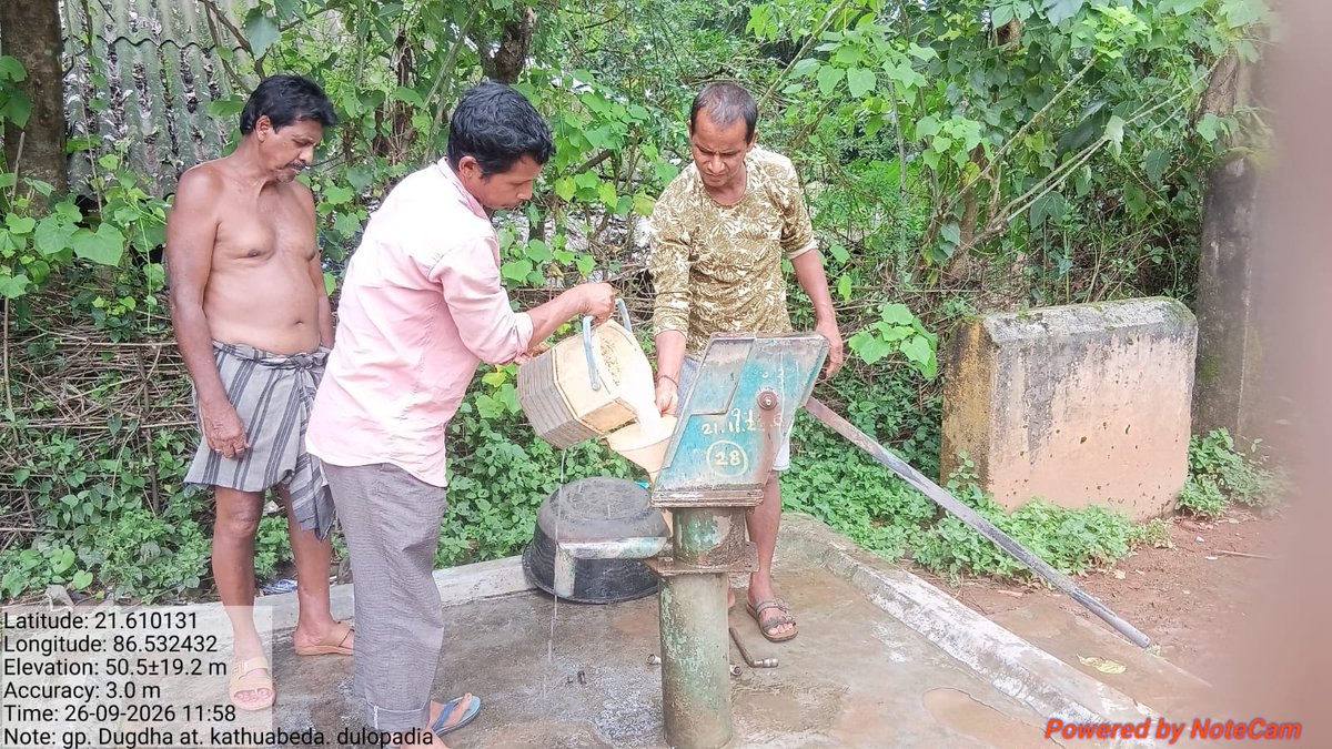 DM_Mayurbhanj's tweet photo. ଉଦଳା ବ୍ଲକର ବିଭିନ୍ନ ବନ୍ୟା ପ୍ରଭାବିତ ଅଞ୍ଚଳରେ ସୁରକ୍ଷିତ ଓ ବିଶୁଦ୍ଧ ପାନୀୟ ଜଳ ଯୋଗାଣ ସୁନିଶ୍ଚିତ କରିବା ପାଇଁ ପ୍ରଶାସନ ଓ ଆର୍‌ଡବ୍ଲ୍ୟୁଏସ୍‌ଏସ୍‌ ବିଭାଗ ପକ୍ଷରୁ ଜଳ ବିଶୋଧନ କାର୍ଯ୍ୟ ଜାରି ରହିଛି । ଜଳ ଉତ୍ସଗୁଡ଼ିକର ବିଶୋଧନ ସହ ଜନସାଧାରଣଙ୍କ ପାଇଁ ସୁରକ୍ଷିତ ପାନୀୟ ଜଳ ଉପଲବ୍ଧତାକୁ ଗୁରୁତ୍ୱ ଦିଆଯାଉଛି ।

#Mayurbhanj #Udala https://t.co/EVzg5OB6qJ
