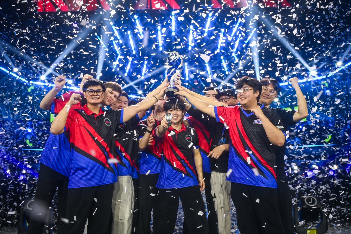 jisky1480's tweet photo. GG NT guys🫳, not bad for the first match. Reset and come back stronger!!! Maybe a lower bracket run is our way. We made it to Champions Stage 2 through the lower bracket, and this time we’ll make it to playoffs too. Trust yourselves and your teammates!!! https://t.co/s1cVstZ3Fk