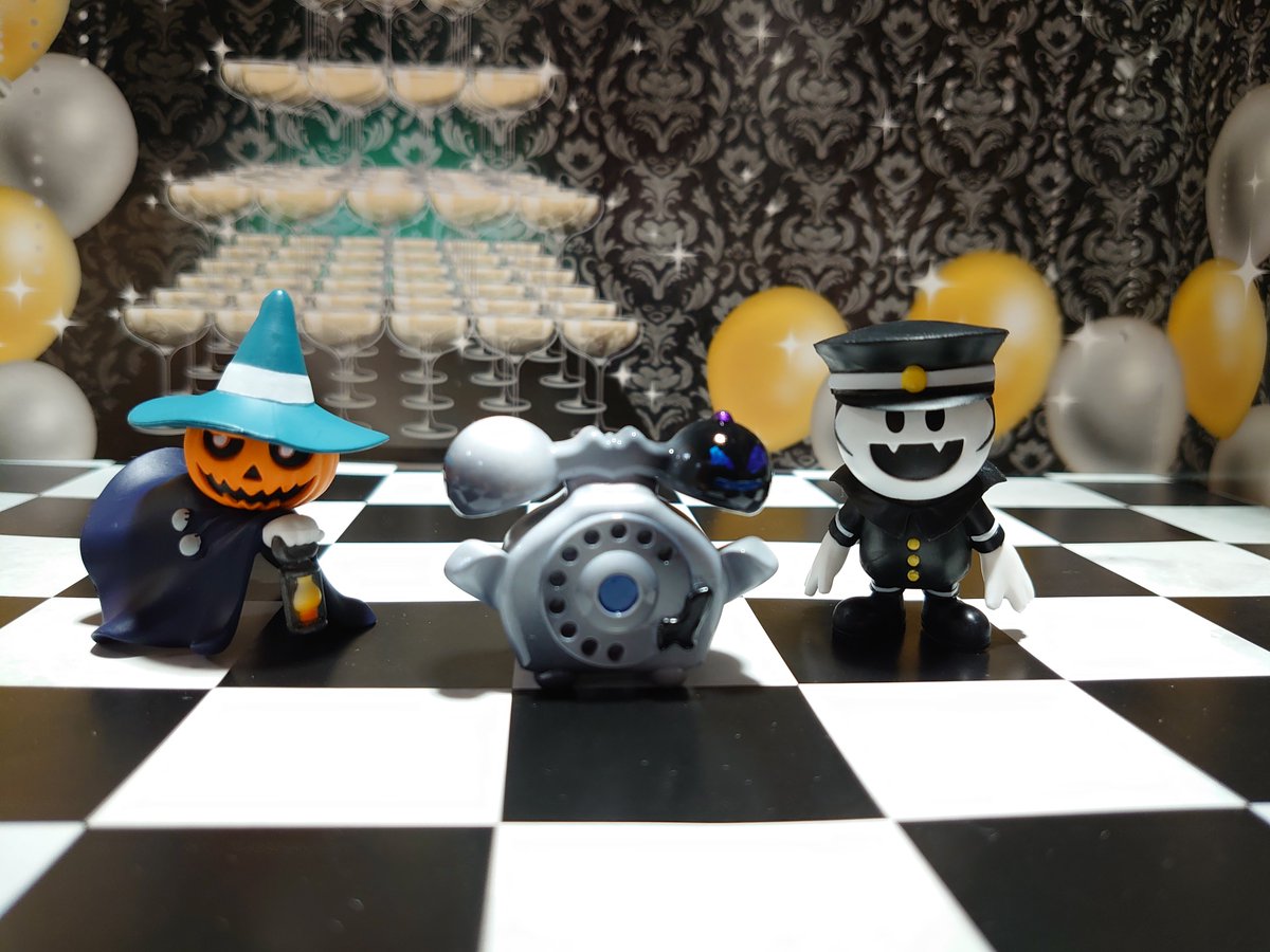 EvhXperia's tweet photo. 今日はあいにくの天気でしたが、がちゃﾘました。
女神転生はやった事ありません(ｽｲﾏｾﾝ😣)が、ｷｬﾗｸﾀｰは知っています。ｼﾞｬｯｸﾌﾛｽﾄ狙いでしたが…
(￢_￢)
思惑とは違いましたがﾊﾛｳｨﾝ🎃感じさせるｷｬﾗがｺﾞﾛﾝ🥚💦
ﾊﾛｳｨﾝﾓｼﾓｼｻﾝ「ﾖﾛｼｸね☎️」
#ちび謎生物 https://t.co/4GszKl2MU6