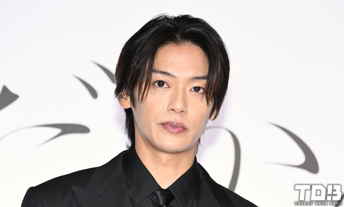 talent_databank's tweet photo. 『はだかんぼうたち』
制作発表記者会見

髙木雄也、理想のパートナー像を告白する
「友達みたいな人」　

好きな人へのアプローチ法には松田元太もうっとり
「ぶっ刺さった」

https://t.co/HqCocLxrLw

#はだかんぼうたち #髙木雄也 #HeySɑyJUMP https://t.co/EUJiLekzlU