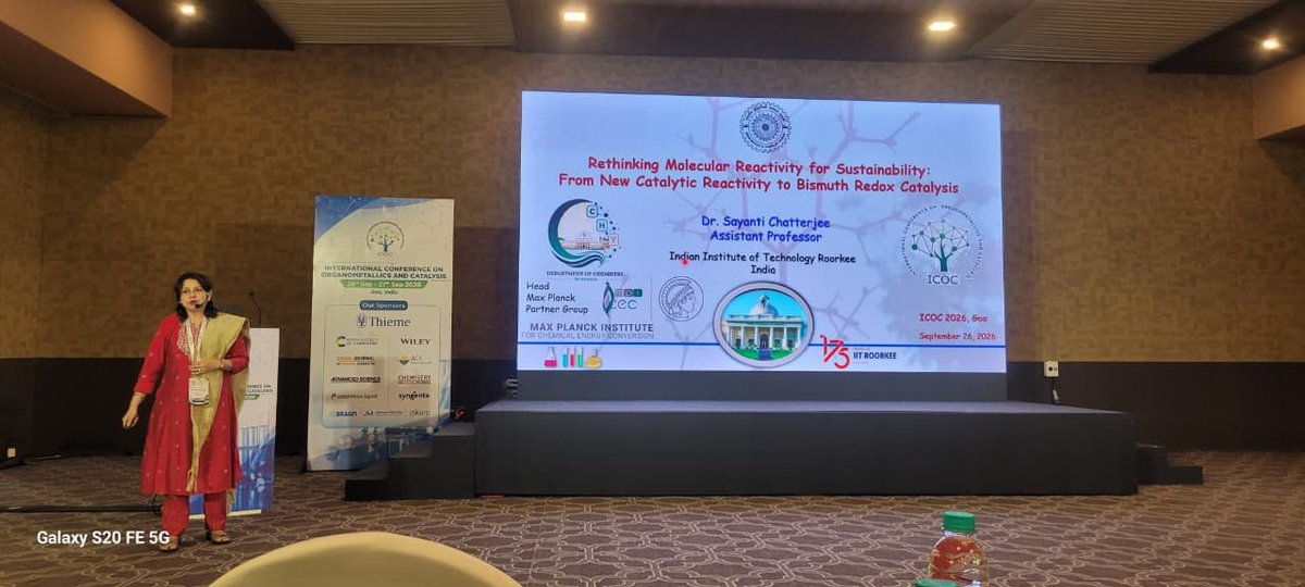 icoc_2026's tweet photo. 🔬🎤 A wonderful scientific session at #ICOCIV2026! Prof. Sayanti Chatterjee is delivering an engaging Invited Lecture, bringing exciting chemistry and stimulating research perspectives to the stage. ✨ https://t.co/b0KIieQdxB