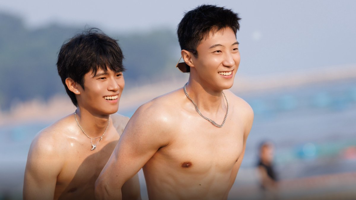 gagaoolala's tweet photo. π’ π·πΉπ¬π΄π°π¬πΉπ¬
π Title: #ProjectXYEP4
How these CBL boy kissers get shirtless and wet every episode is a good sign for their future activities!π¦
Watch hereβΆοΈ https://t.co/Vikbc3fU08
β β β β β β β β β β β β β β
π Worldwide (except π―π΅π°π·)
#ProjectXY https://t.co/boofOxcdas