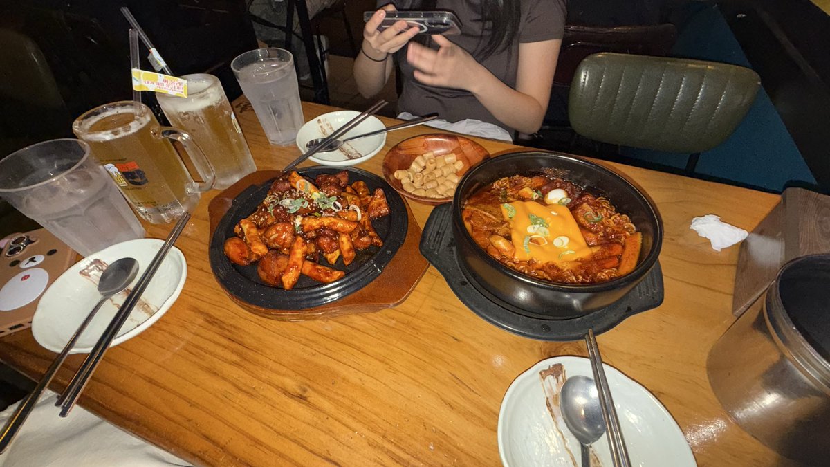 chobapforreal's tweet photo. 할머니집왔뗘 https://t.co/uQF2lJJONY