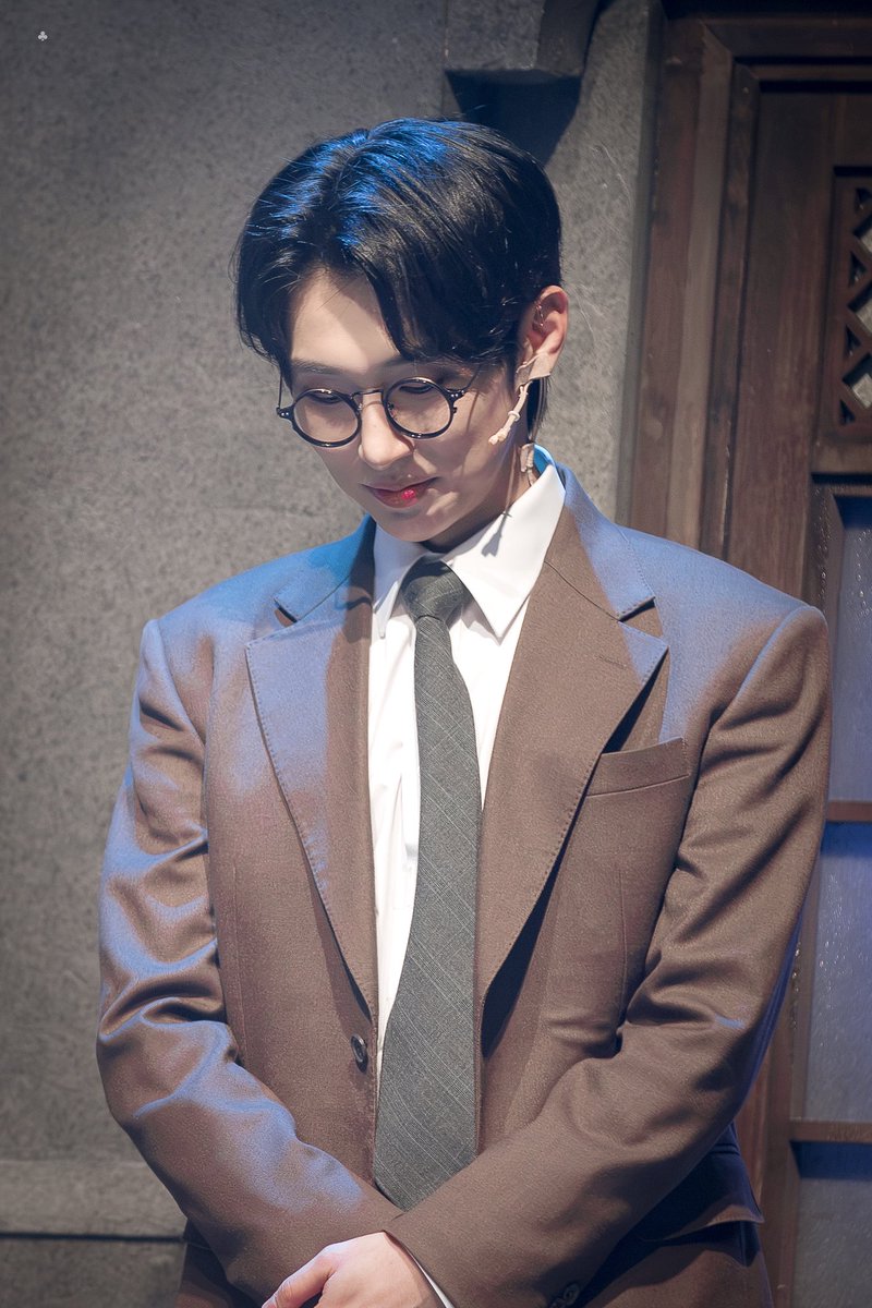 re_M0NG's tweet photo. 260926 • 아나키스트

자경 役 #정재환 배우님

☁️
내가 만약 용감한 사람이었다면, https://t.co/qrx4NJN5ot