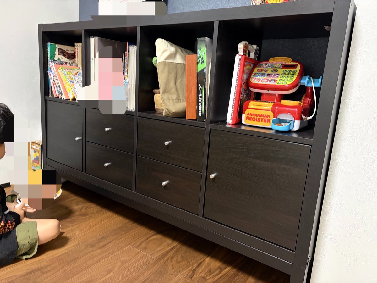 ka_buka_bu's tweet photo. 子供部屋の収納にはIKEAのカラックス。
小学1年生110cmの息子が使いやすそうな高さ〜👌 https://t.co/t7cOEOqWkV