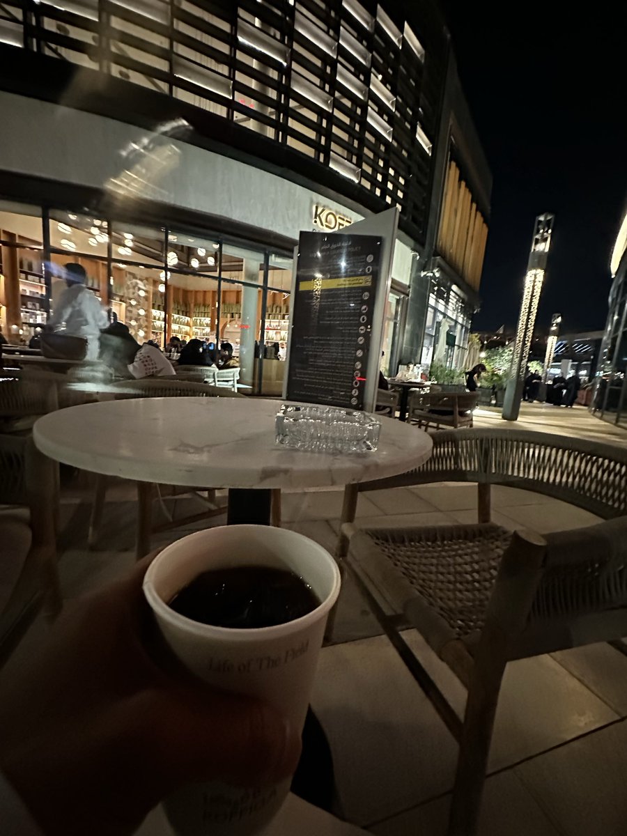 Aa12_01's tweet photo. لا تدور من وراء العالم شعور
اشعر بنفسك ونفسك تشعرك 

وأي واحد قالك .. هذا غرور 
قول له بكره تجي .. واذكرك https://t.co/f1JlutFo4u