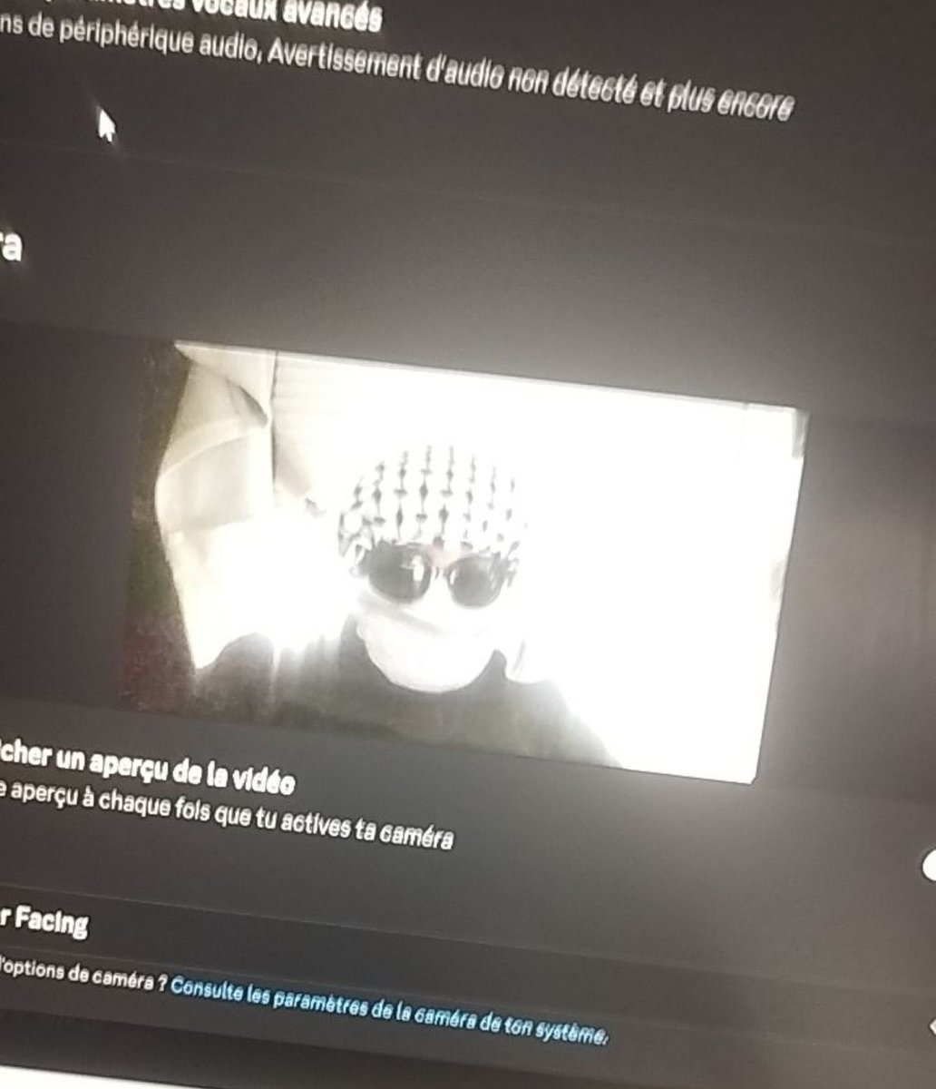 gare2roblox's tweet photo. Est-ce que j'ai été investi d'une grande mission ? https://t.co/5MfgWSSjwt