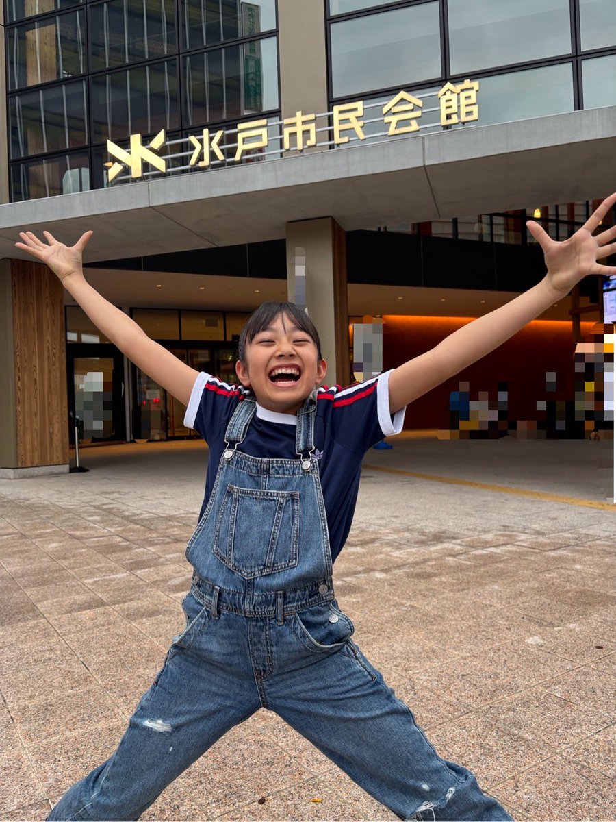 kenshusei_uf's tweet photo. みなさーん！！！こんにちは〜！
#坂田しおり です！👋🐵

モーニング娘。'26 コンサートツアー秋「超 Heartful 11」
茨城公演に行ってきましたーー！
すごーく楽しかったし、勉強になりました！！📖

〈モーニング娘。'26さんのパフォーマンスを見て〉
パフォーマンスをしながらしっかりと、カメラ目線をしているのに、お客さんをしっかり上から下まで見れていてすごいなと思いました！これから私も意識しようと思いました！

モーニング娘。'26さんのパフォーマンスを茨城県でみれて嬉しかったです！✌️🐵✌️

📢お知らせです！いよいよ9月の研修生発表会千秋楽です！
『Hello! Project 研修生発表会 2026 9月 ～新風～』COMTEC PORTBASE （愛知） 公演

バイバーイ！

#モーニング娘26 さん 
#ハロープロジェクト 
#HelloProject 
#ハロプロ 
#ハロプロ研修生