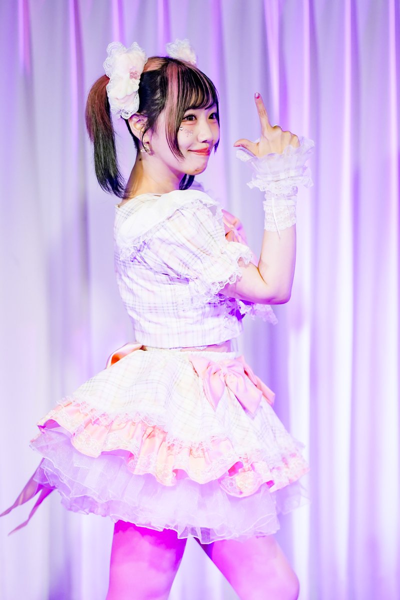 jiro_202107_sub's tweet photo. 2026年9月26日（土）
小鳥遊菊　初主催BirthdayLiveやってみちゃった☆ 
#precolor's
東新宿グラムシュタイン

#愛乃もこ①

とても可愛かったです‼️成長していつかyoumenosayと対バンする激アツ展開を期待してます🔥
youmenosay押上と回しの為挨拶できずすいません🙇🏻‍♀️

#あのもこ
#プリカラ
#アイドル https://t.co/u3eZTc87iL