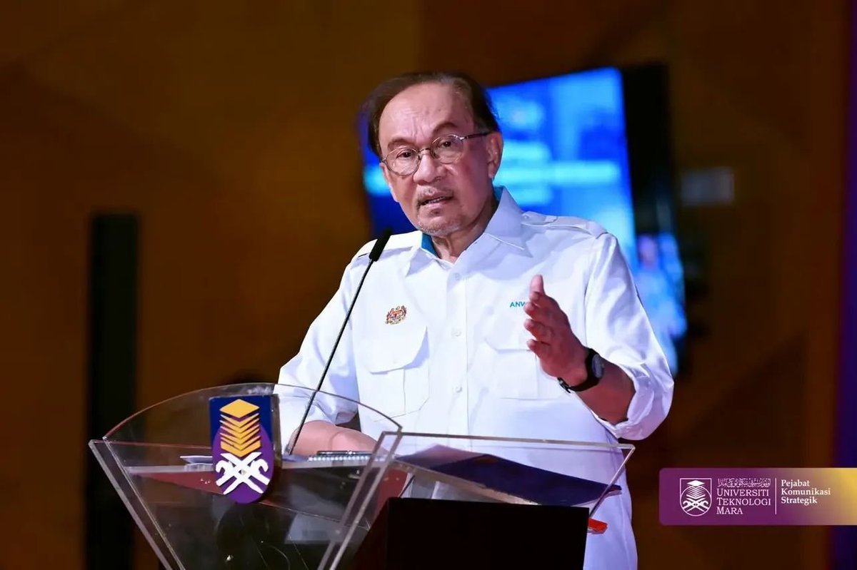 PDRMsia's tweet photo. POSTING PILIHAN: KPN HADIR HIMPUNAN MESRA ALUMNI UITM BERSAMA PM

Bacaan lanjut menerusi pautan berikut, 
https://t.co/ifI1n7xqKg https://t.co/cSPwvBVzHW