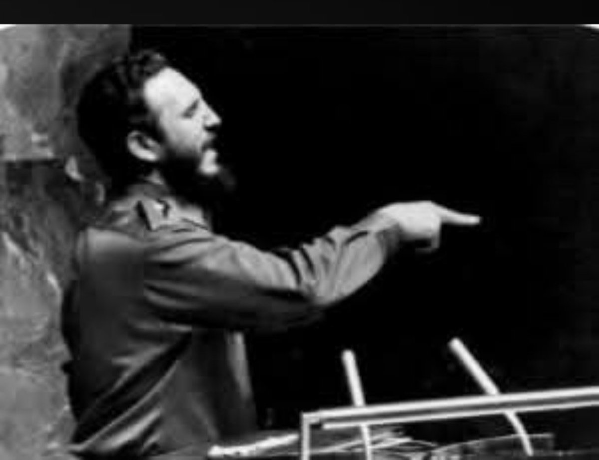 SNTConstCav's tweet photo. 🗣️ Fidel en la ONU (1960): denuncia a EE.UU. y reafirma la soberanía cubana. Hoy seguimos trabajando por un territorio libre. 🇨🇺
#CubaEstáFirme 
#CubaNoEsUnaAmenazaElBloqueoSí 
#LatirAvileño https://t.co/XOzFgwgGCr