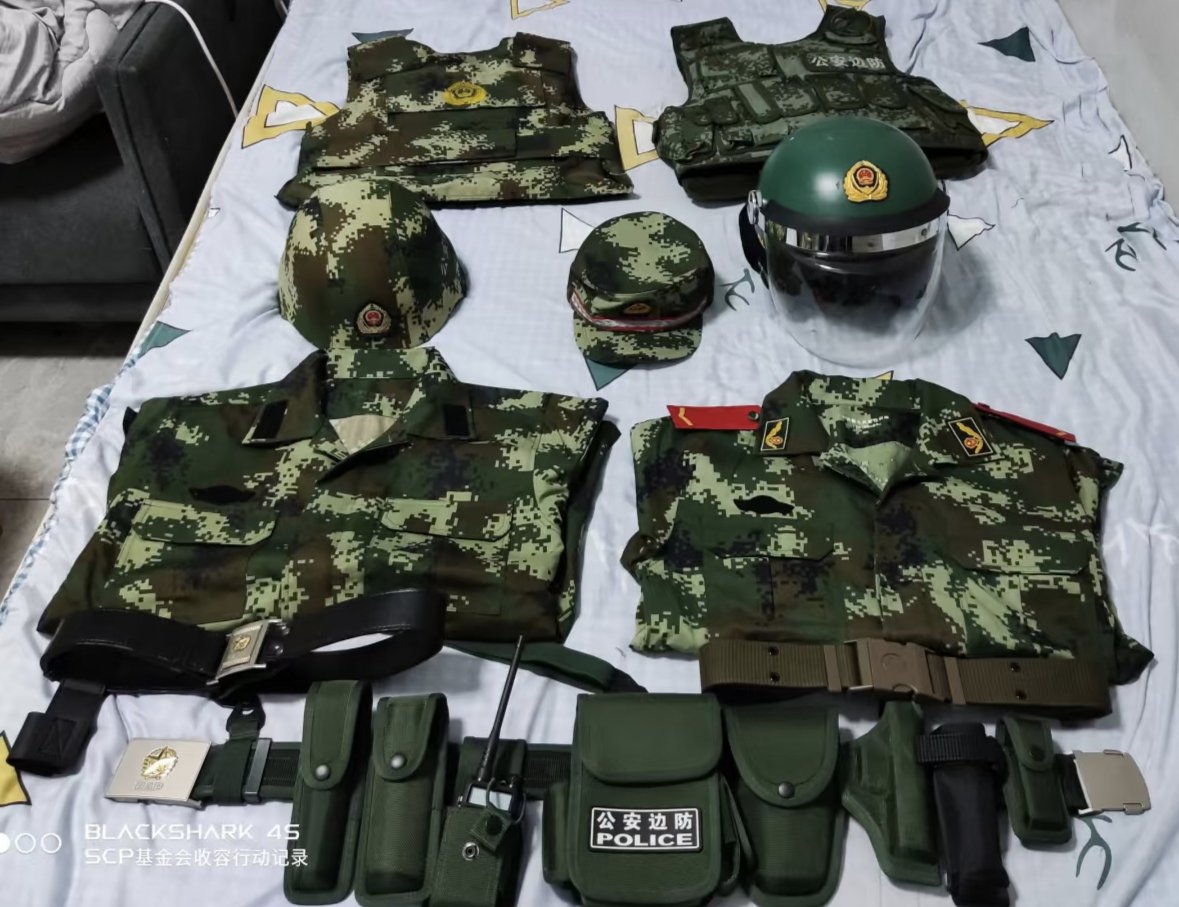 tac56ak's tweet photo. これは中国公安辺防部隊（現在はすでに改編済み）のかつての装備です。
そういえば、「公安辺防」をテーマにしたロケ撮影はまだしたことがないなあ。 https://t.co/JFUfMQvgg0