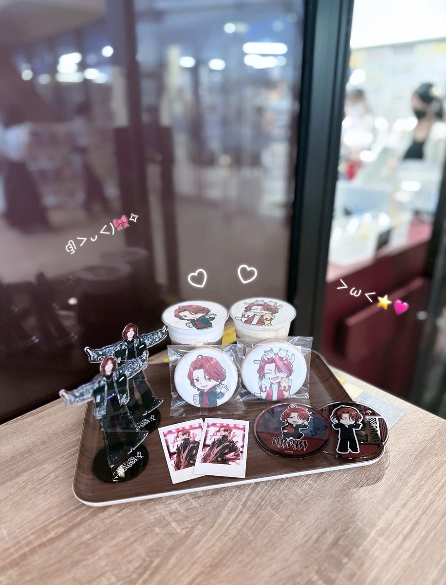 a__1OO4__'s tweet photo. あらきさんのグラッテ行ってきた＞ᵕ＜🎵
すごく可愛くてまた飲みに行く💖💖 https://t.co/MD4gnMwsCA