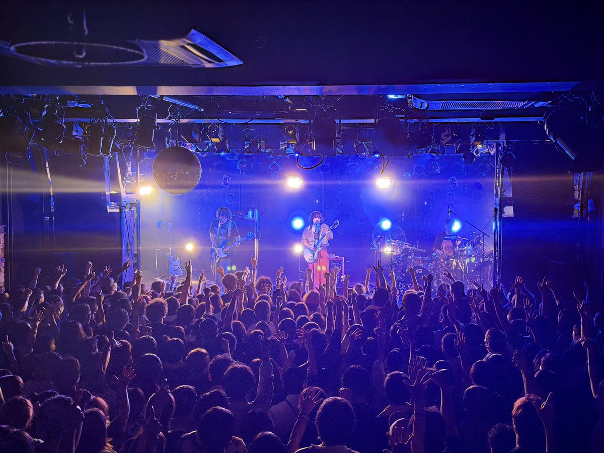 yodakaInfo's tweet photo. 多次元制御機構よだか TOUR 2026 "LAPLACEL: ALL PLACE."
初日、NAGOYA CLUB QUATTRO
ありがとうございました🌠
#YDK_LAPLACEL

明日9/27はツアー大阪編、
UMEDA CLUB QUATTROです！

前売りチケットは本日23:59までの販売です！
🎫 https://t.co/QZIeBJ6Cut https://t.co/Pc1G2ftAkm